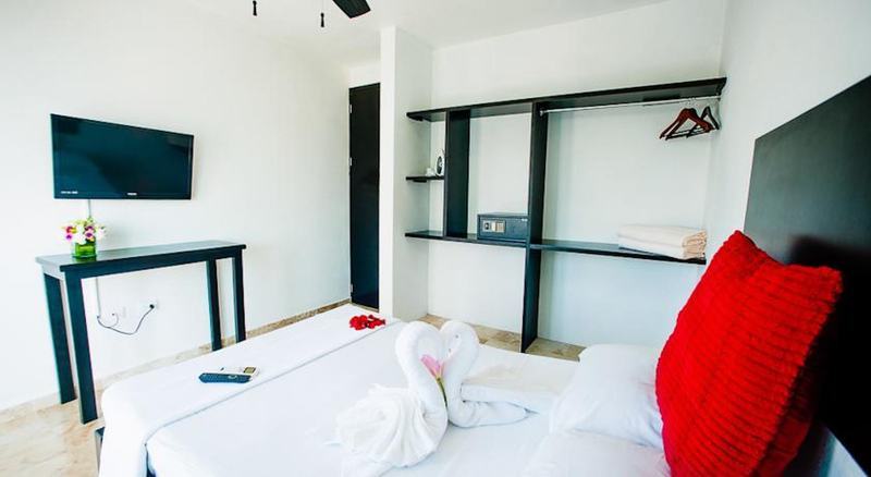 La Playa Condo Playa del Carmen Bagian luar foto