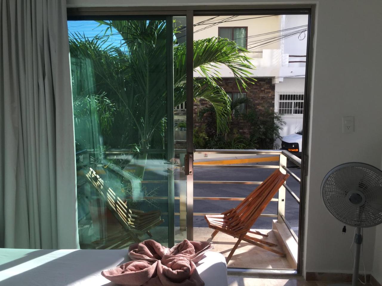 La Playa Condo Playa del Carmen Bagian luar foto